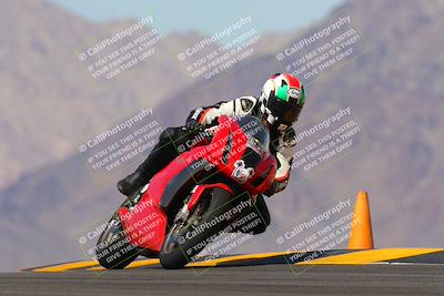 media/Oct-03-2022-Moto Forza (Mon) [[5f077a3730]]/Intermediate Group/Session 4 (Turn 9)/